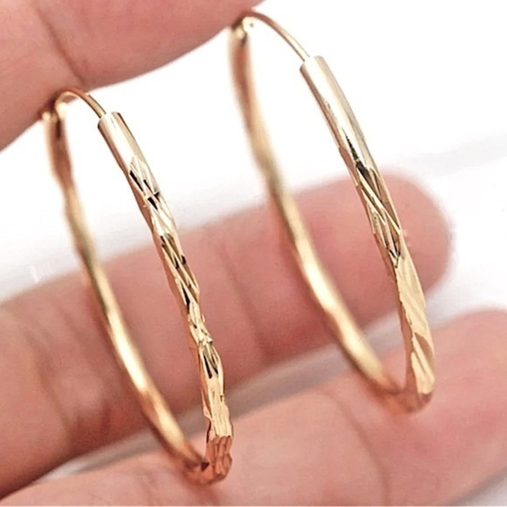 NEW 14k Yellow vermeil Gold 1.5'' textured Hoop Earrings